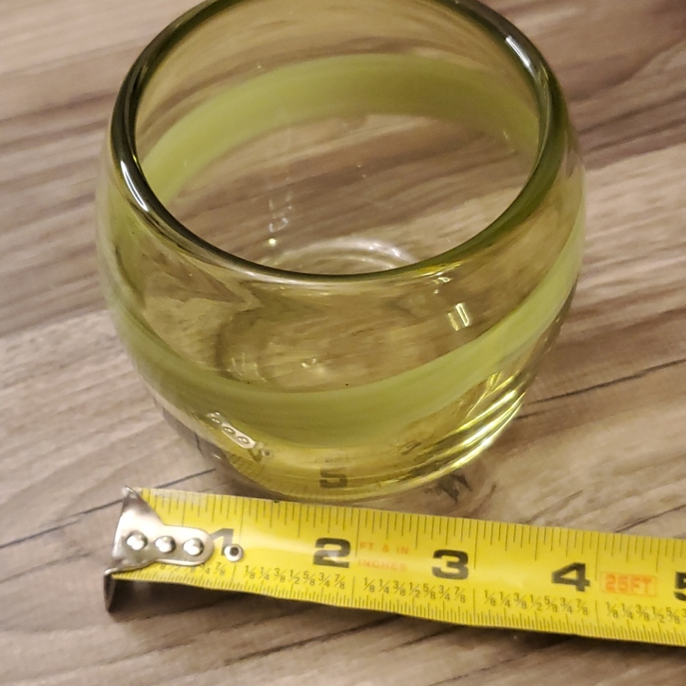 Glass Vase - Picture 3 of 7